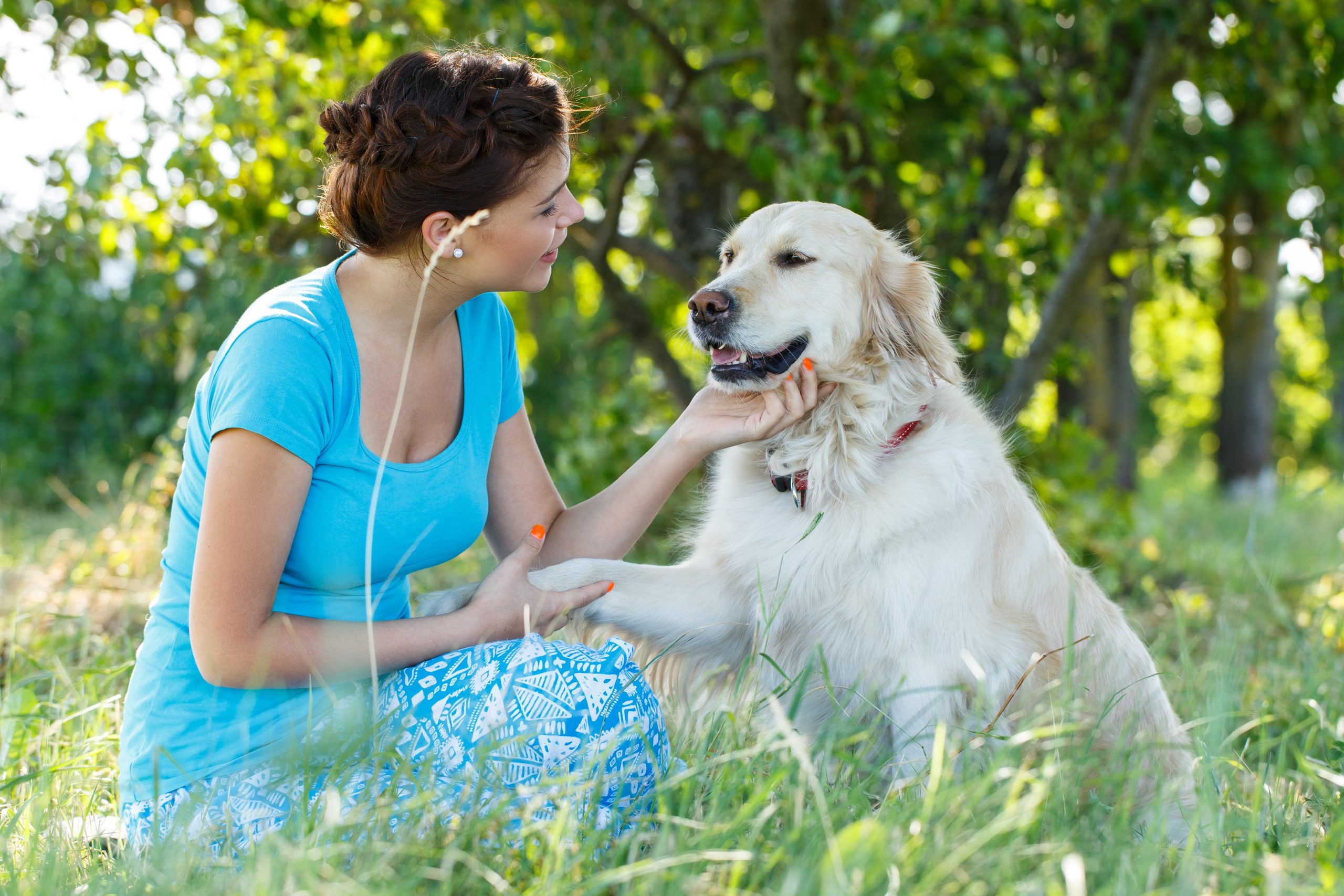 attractive-girl-with-dog-2025-03-28-20-39-51-utc
